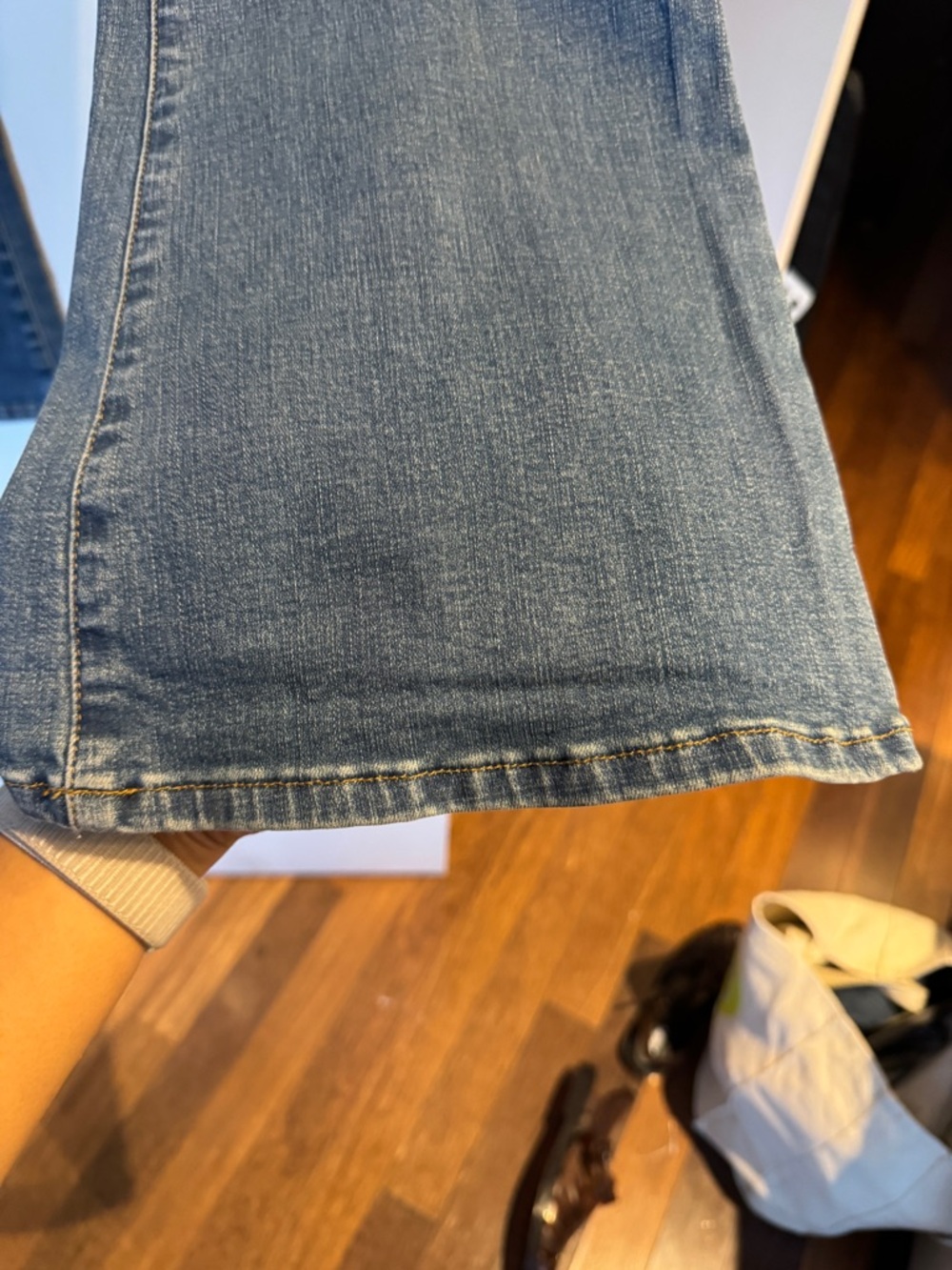 Frame Le High Denim Medium Blue Flare Jeans - Picture 4 of 8